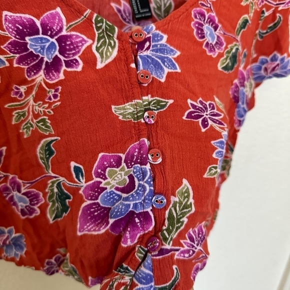 Forever 21 dusty red orange floral print vneck button down crop top shirt womens - Picture 3 of 5